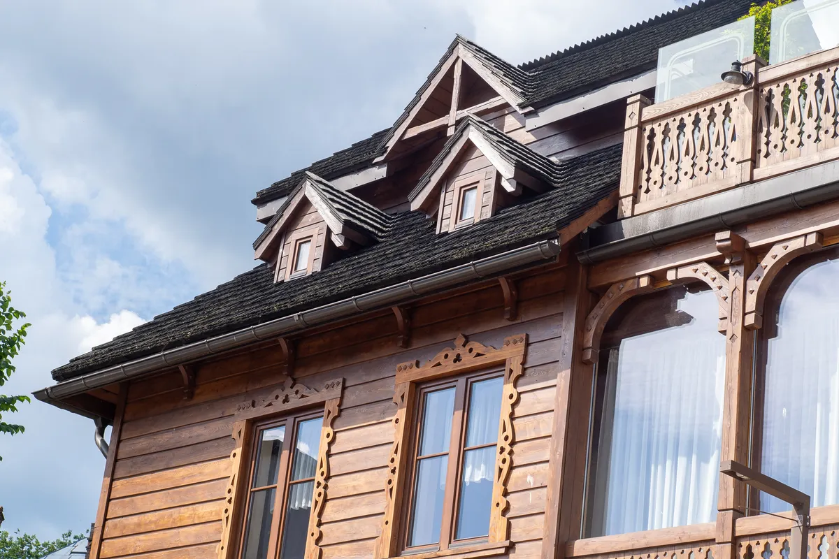 Chalet à Megève — entretien de toiture et bardage