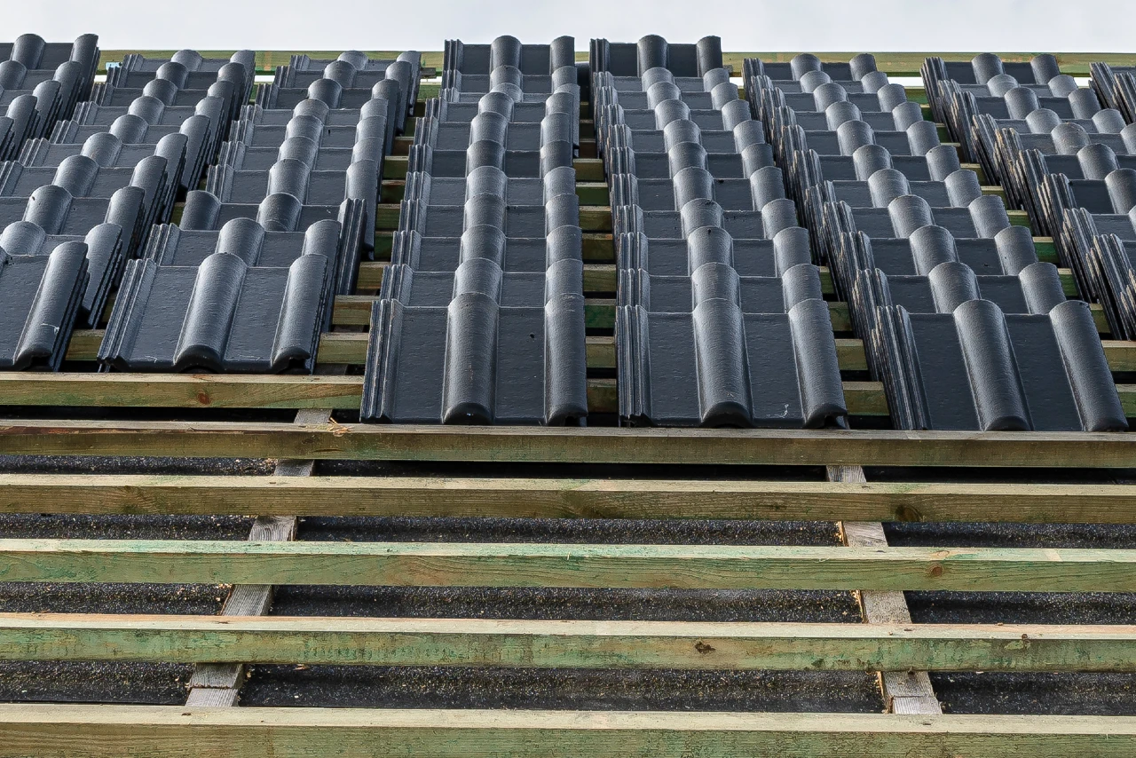 Urgence fuite toiture à Thonon-les-Bains : mise hors d’eau et sécurisation