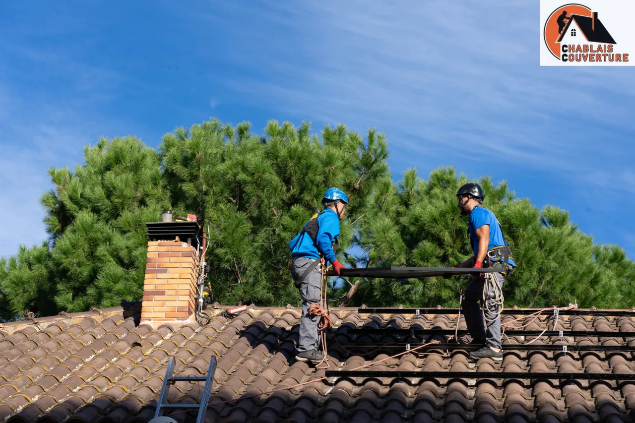Réparation de fuite à Villaz : solins, noues, rives et entourages de cheminées